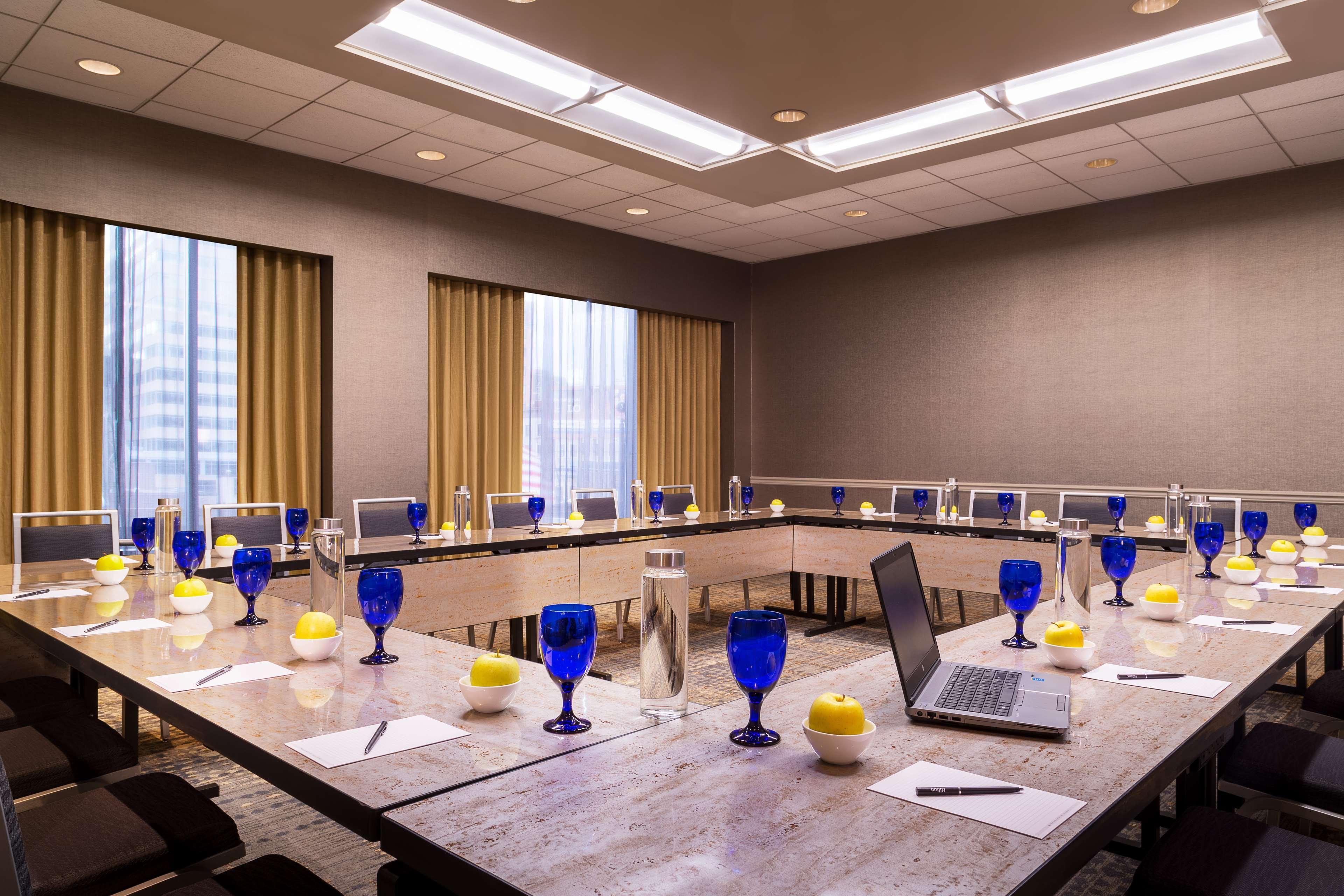 Hilton Minneapolis Kültér fotó