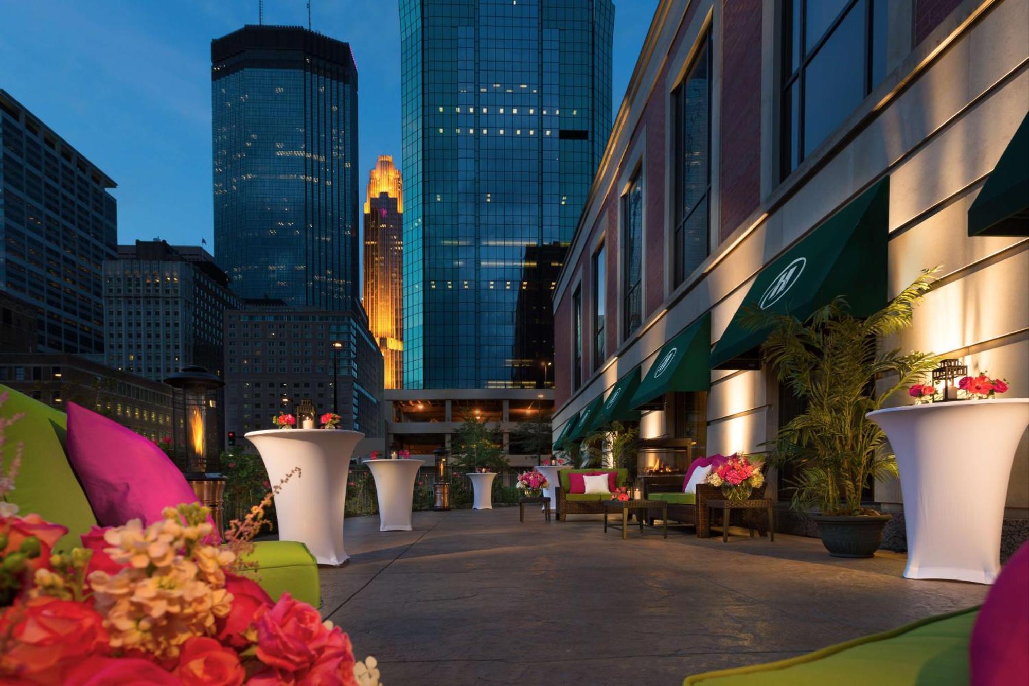 Hilton Minneapolis Kültér fotó
